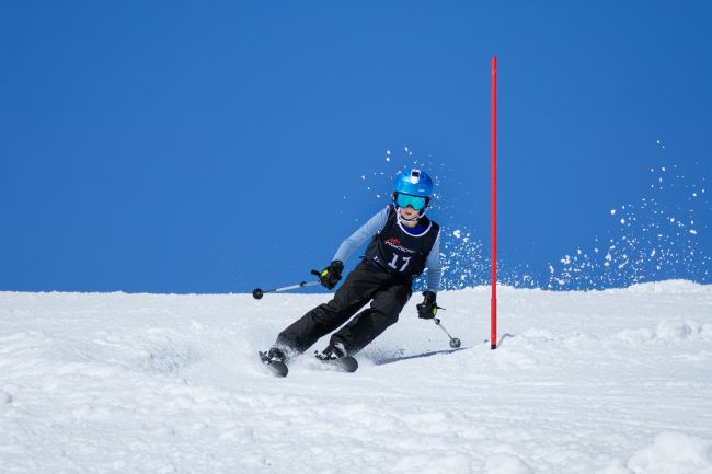 Jade Hunt | MM Racer - Bib 17