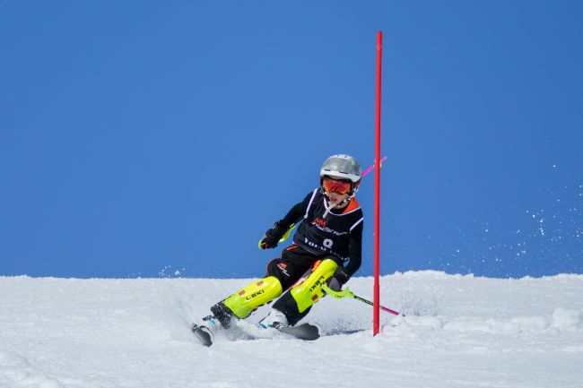 Jade Hunt | MM Racer - Bib 8