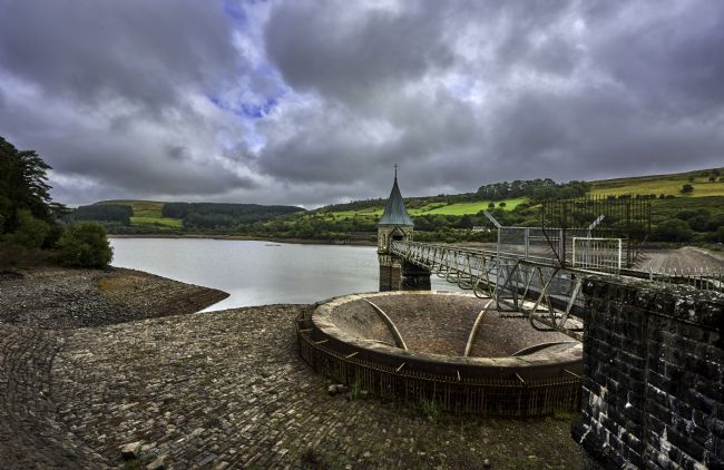 Gordon Maclaren | Pontsticill Reservoir, Summer Drought, Brecon Beacons