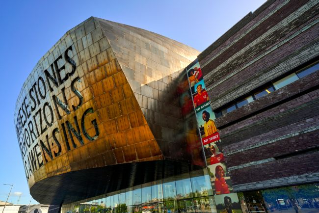 Gordon Maclaren | Millennium Arts Centre: Cardiff Bays Iconic Theatre