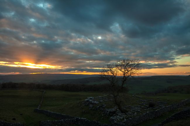 Stephen Prosser | The sun goes down over North Yorkshire