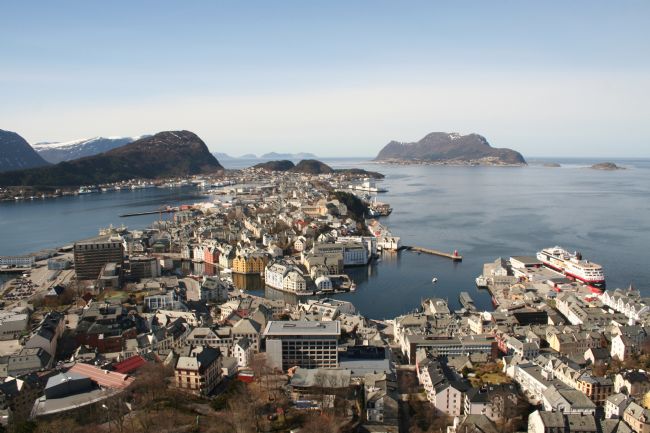 Elvia Worrall | Ålesund, Norway