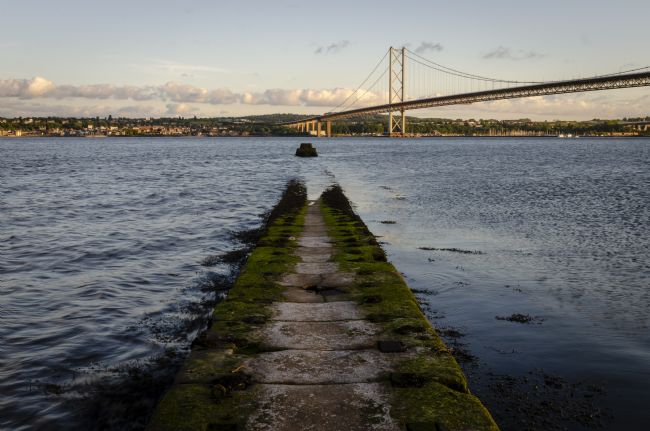 Warren Byrne | Queensferry Jetty into the Firth of Forth