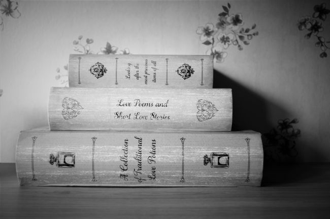 Warren Byrne | A Small Piece of Literature